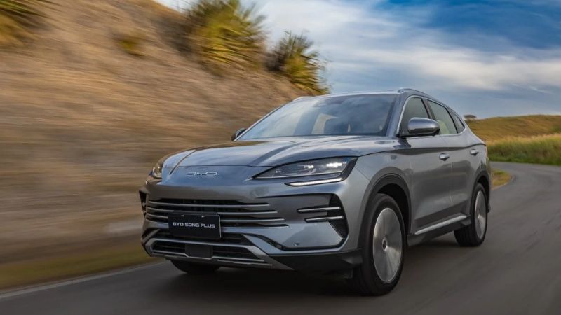 BYD Song Plus 2026 chega ao Brasil com novo visual e mais tecnologia