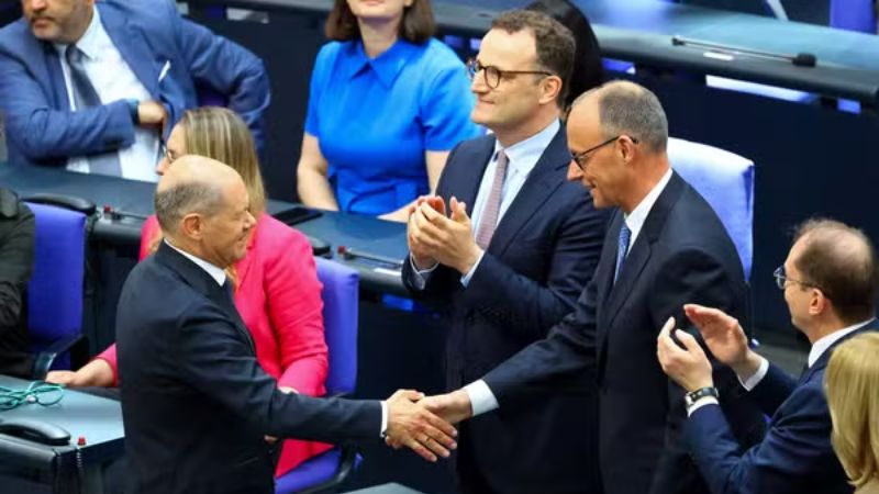 Friedrich Merz é eleito chanceler da Alemanha após revés na primeira votação