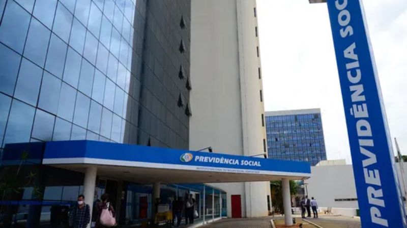 INSS inicia devolução de descontos indevidos a aposentados