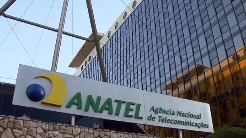 Anatel apreende eletrônicos piratas em depósitos de grandes marketplaces