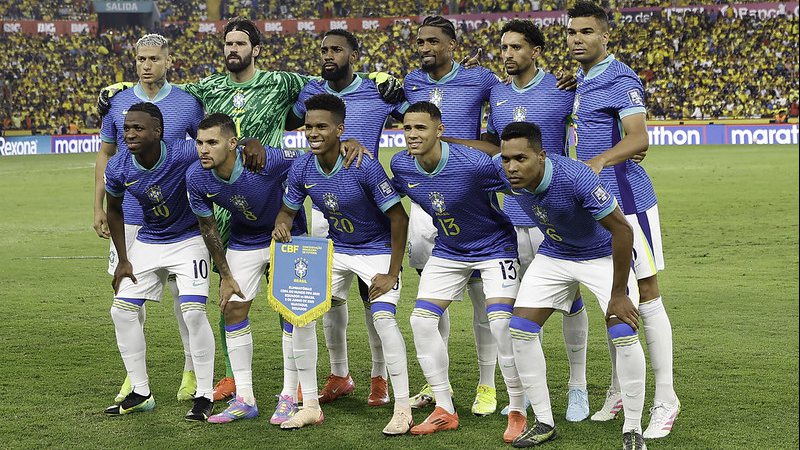 Brasil empata com o Equador na estreia de Ancelotti e segue em 4º nas Eliminatórias; saiba mais