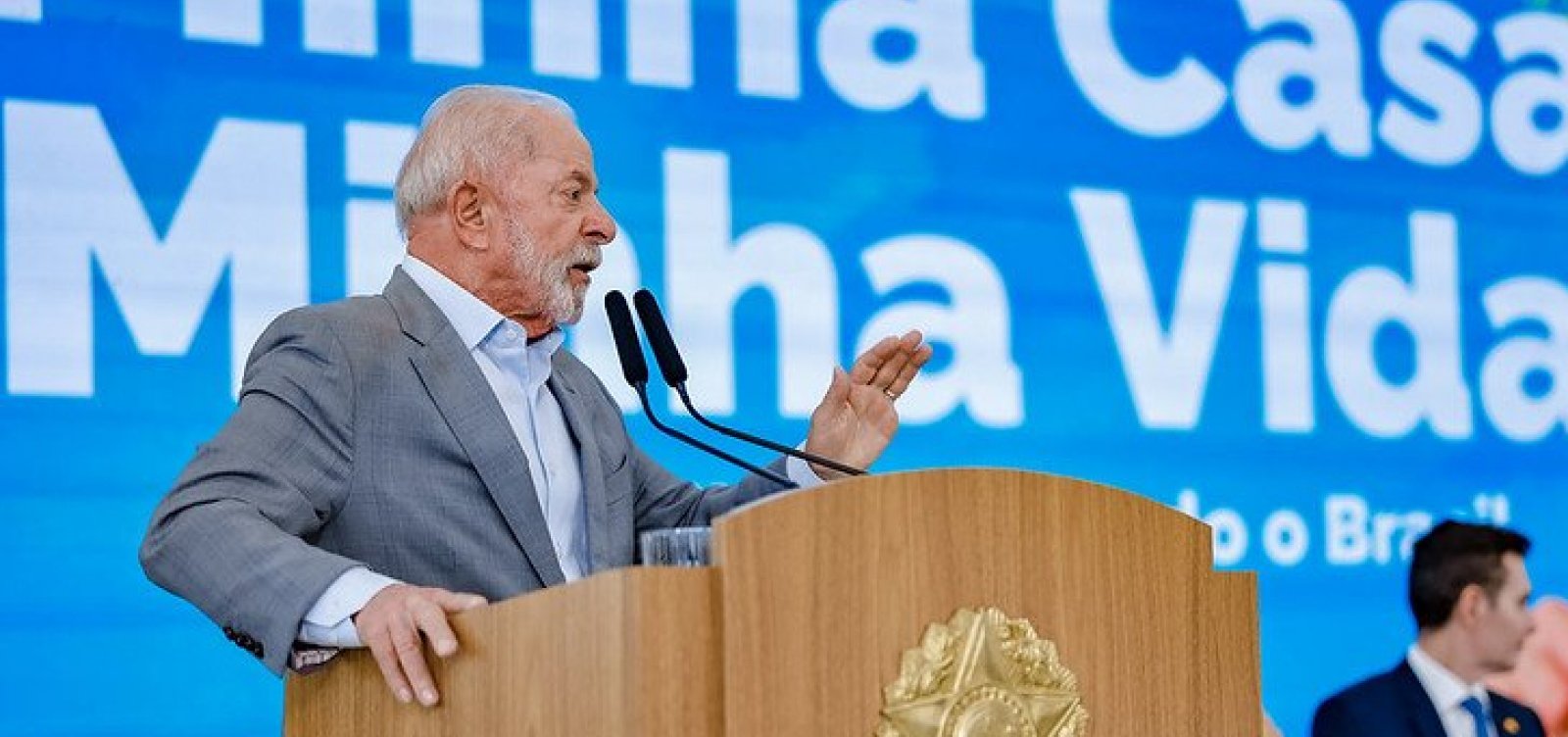 Lula convida Trump para participar da COP30 em Belém