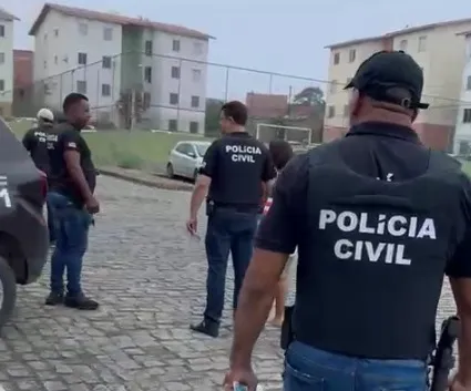 Ex-funcionária de hospital em Feira de Santana é presa por golpe contra pacientes