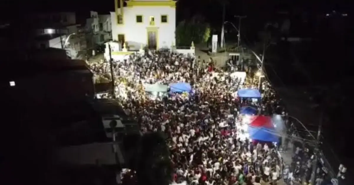 Samba do São Lázaro retorna após quatro meses em Salvador
