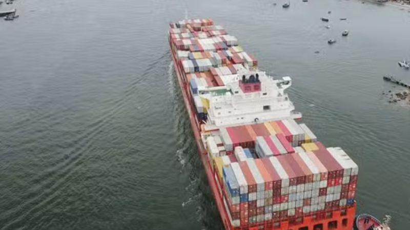 Triangulação comercial: por que enviar produtos a outro país antes dos EUA para driblar tarifa é ilegal