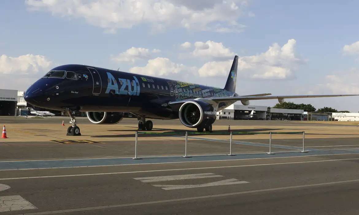 Azul encerra voos em 14 cidades e foca operações em três principais aeroportos