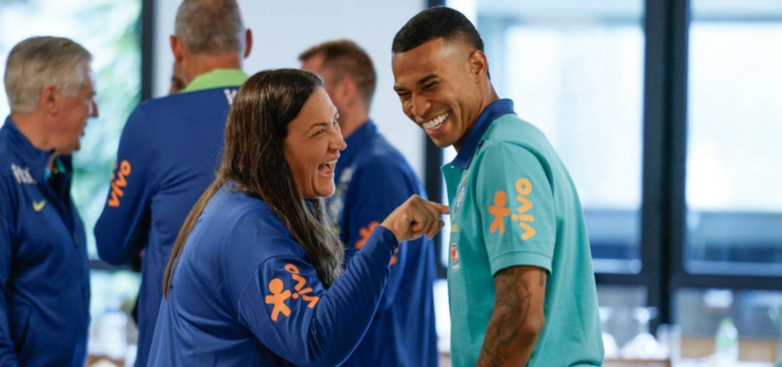 Jean Lucas se apresenta à Seleção para jogos contra Chile e Bolívia