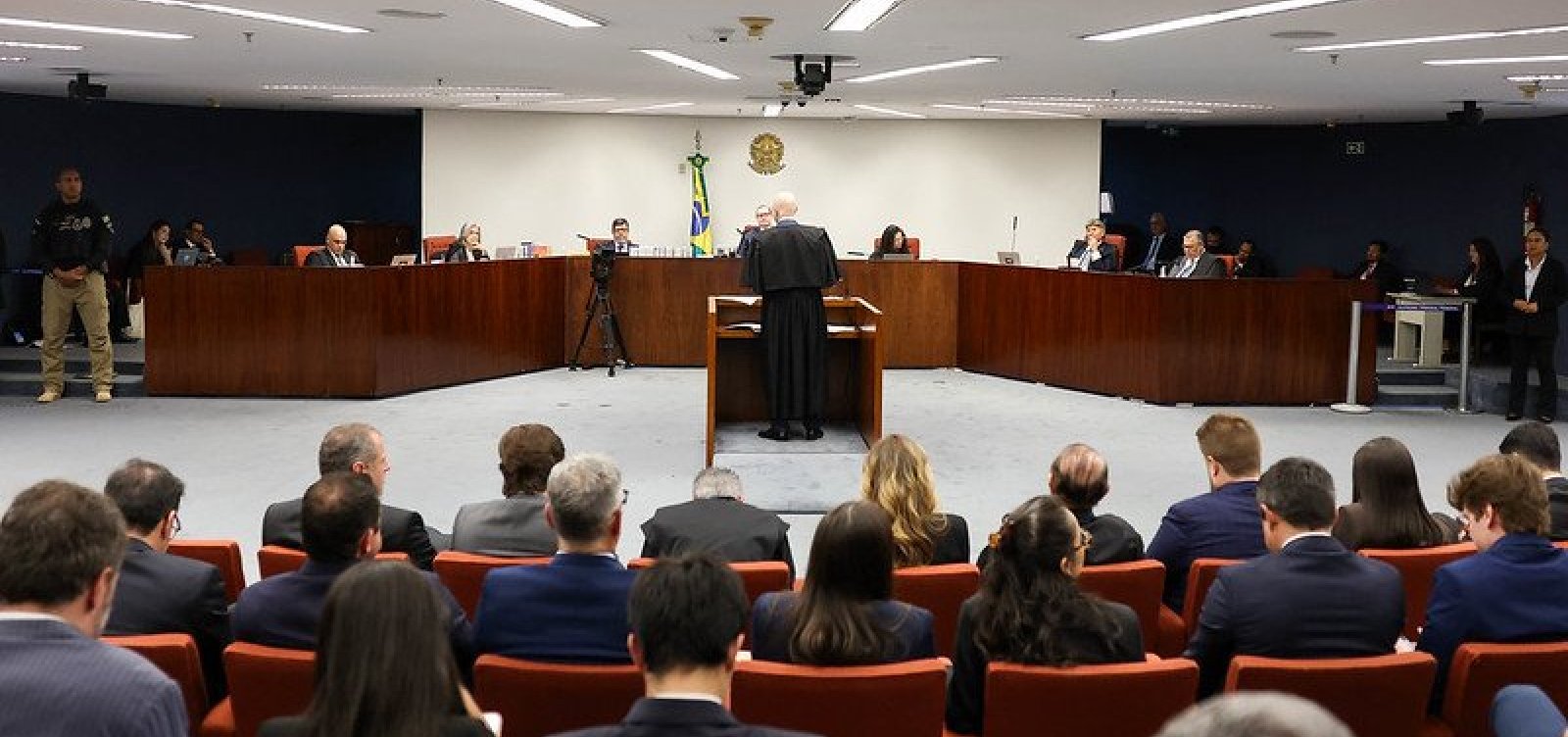 STF retoma julgamento de Bolsonaro e aliados por tentativa de golpe