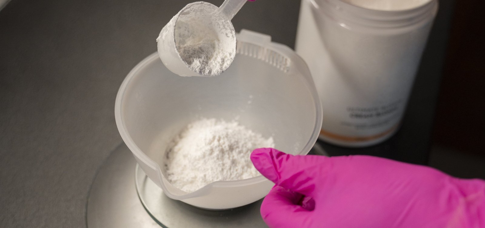 Anvisa proíbe venda de suplementos irregulares após fiscalização em São Paulo