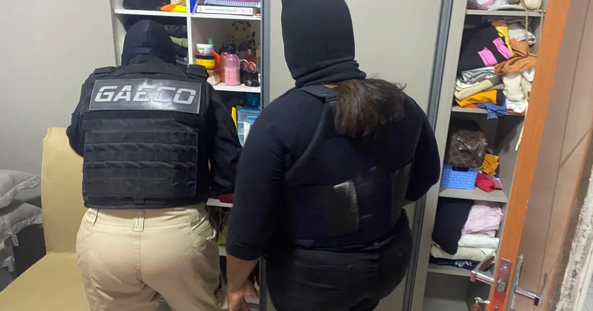 Operação Premium Mandatum cumpre 20 mandados contra facção criminosa na Bahia