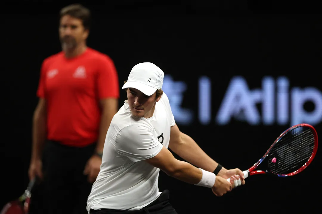 João Fonseca estreia na Laver Cup contra Cobolli; veja programação, equipes e onde assistir