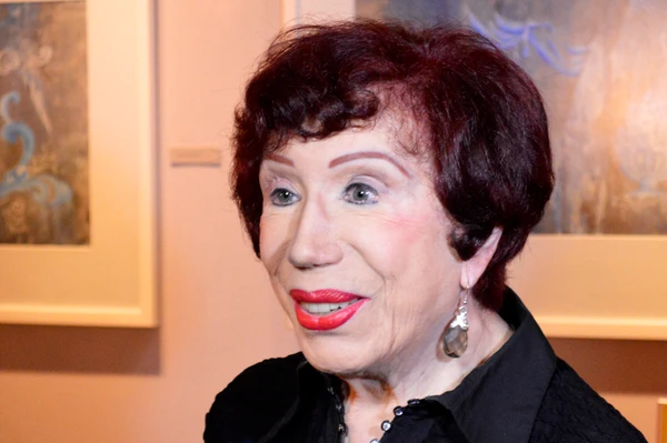 Atriz e comediante Berta Loran morre aos 99 anos no Rio de Janeiro