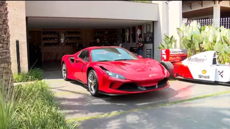 Empresário esconde carros de luxo em shopping antes de operação da PF contra desvios no INSS