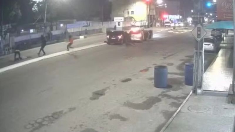 Execução em Teixeira de Freitas: jovem é morto a tiros após ser liberado da delegacia