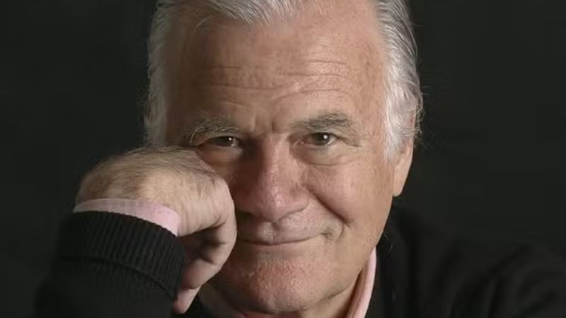 Mino Carta, ícone do jornalismo brasileiro, morre aos 91 anos em São Paulo