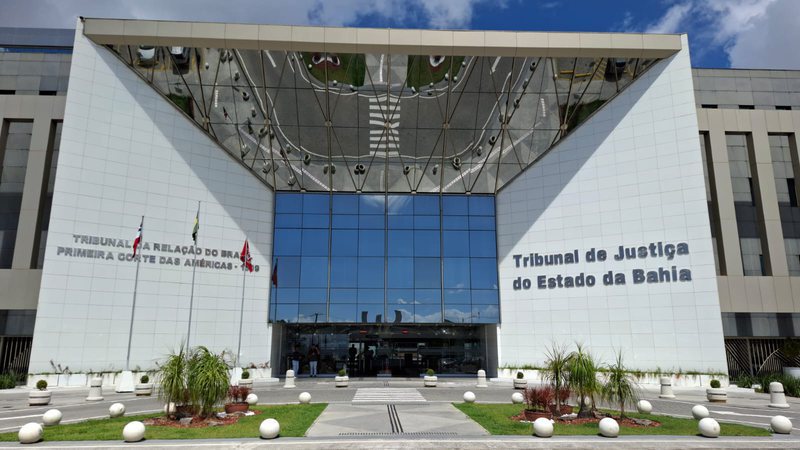 TJBA afasta titular de cartório por suspeita de fraudes e extorsão