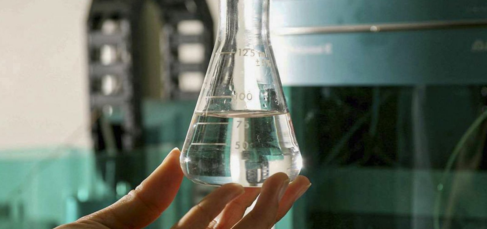 Brasil investiga mais de 200 casos suspeitos de intoxicação por metanol