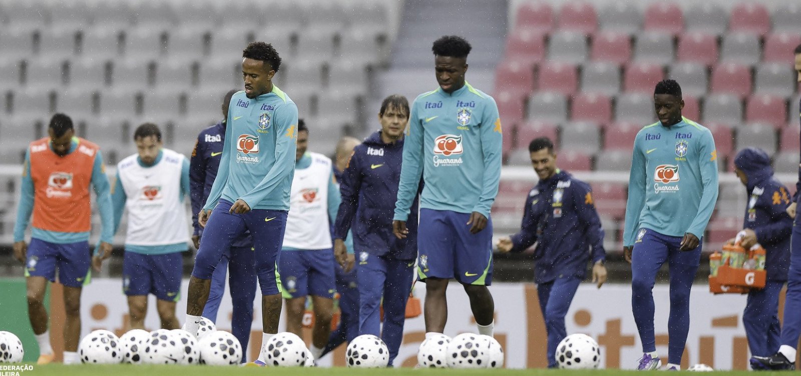 Ancelotti comanda primeiro treino da Seleção Brasileira na Coreia do Sul