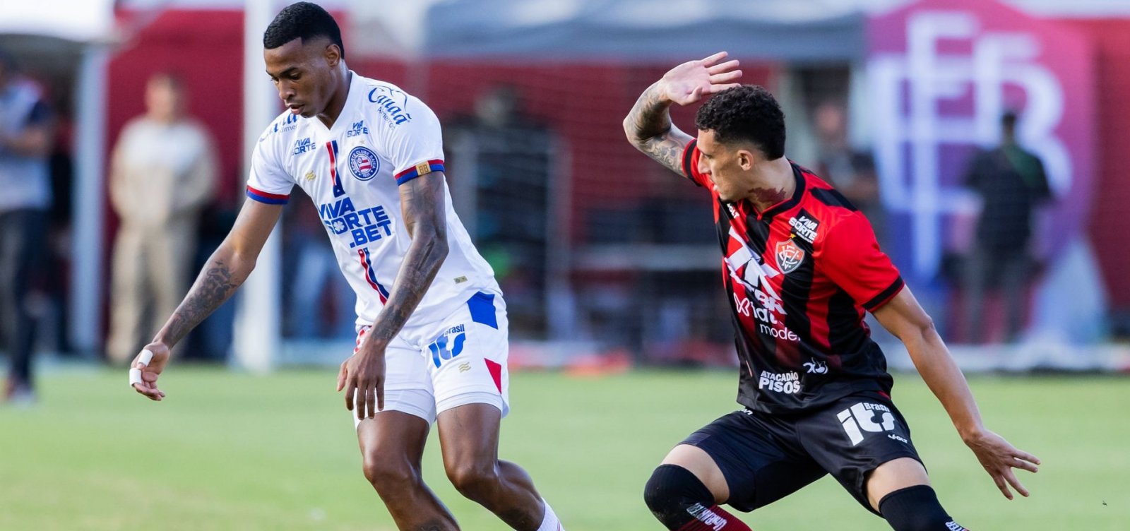 Ba-Vi decisivo: Vitória e Bahia se enfrentam nesta quinta no Barradão pelo Brasileirão