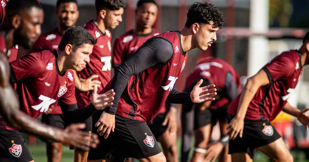 Vitória intensifica preparação tática para o Ba-Vi no Barradão
