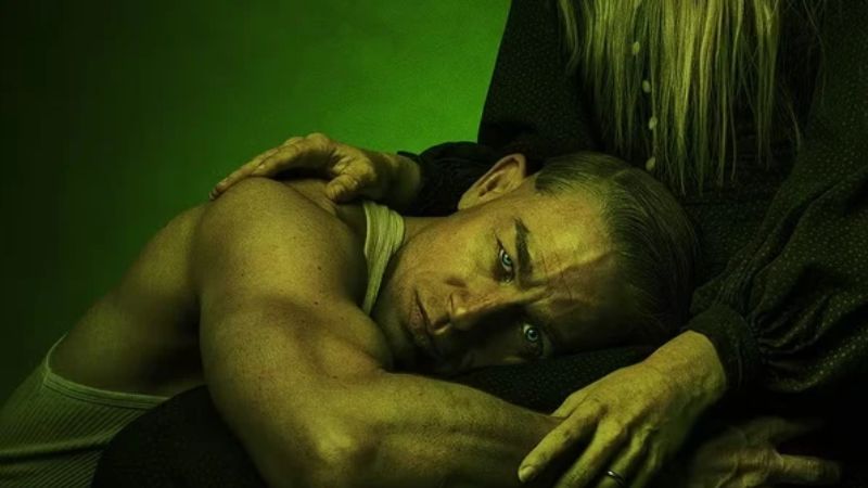 Netflix estreia “Monstros: Ed Gein”, série sobre o serial killer que inspirou ícones do terror