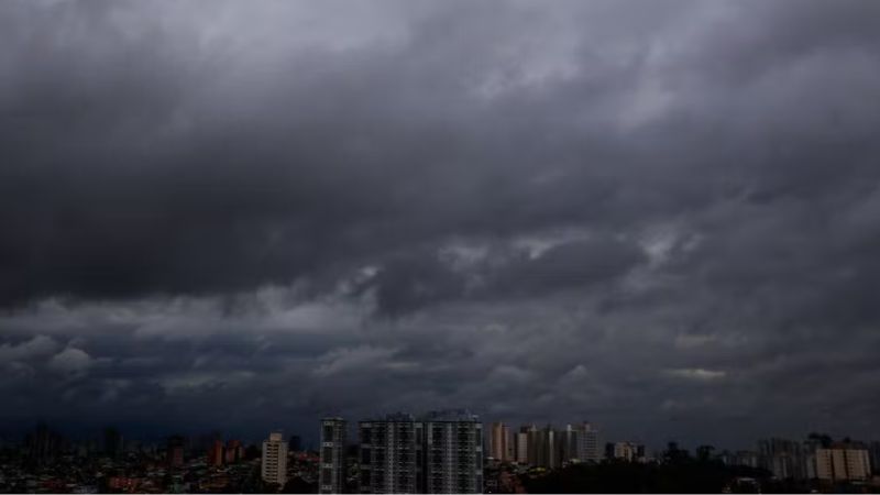 Ciclone extratropical se forma no Uruguai e deve atingir o Sul do Brasil com ventos de até 100 km/h