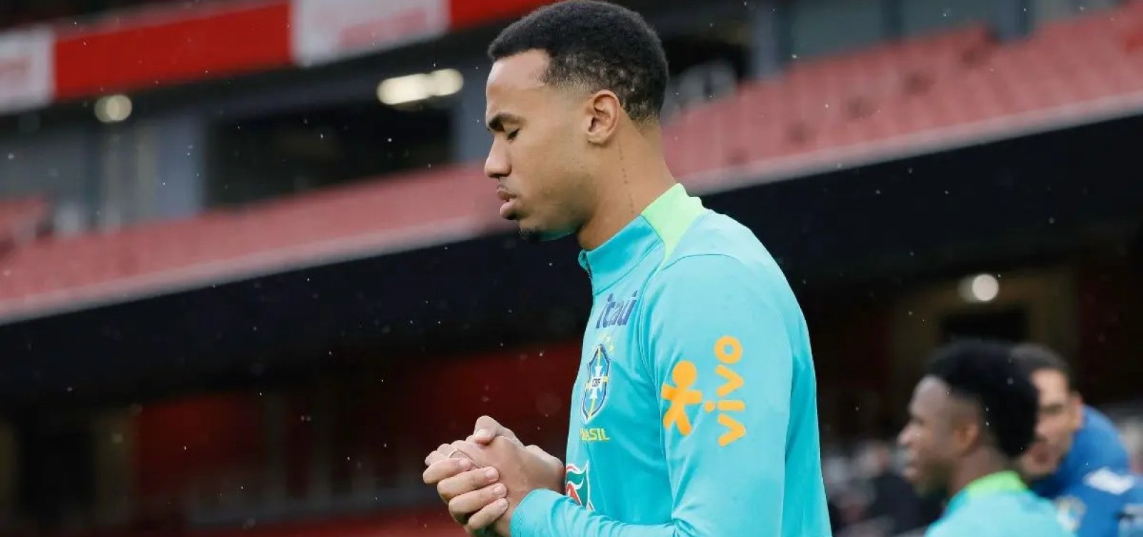 Lesão na coxa tira Gabriel Magalhães da Seleção Brasileira