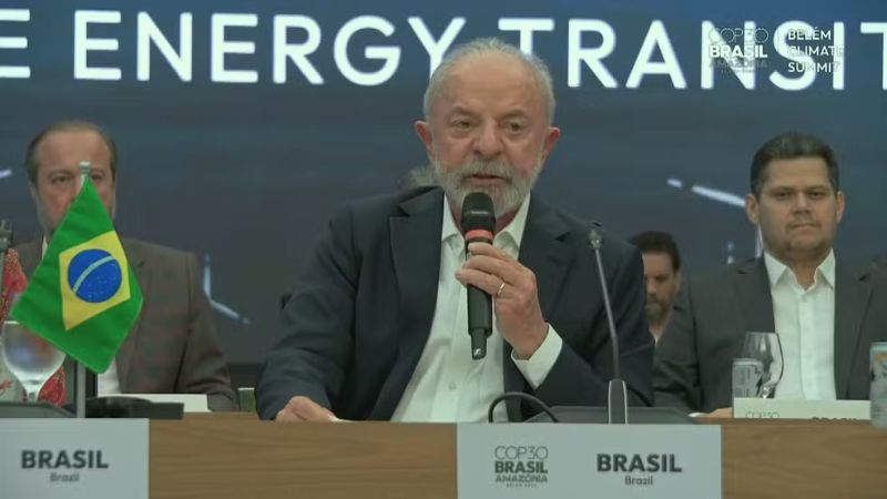 Lula afirma na COP30 que líderes mundiais devem escolher entre catástrofe climática ou reconstrução inteligente