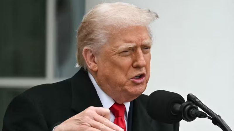 Trump anuncia suspensão da imigração de países que chama de “terceiro mundo”