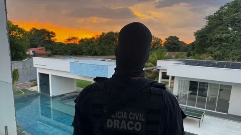 Vereador e ex-secretários são presos por desvio de R$ 12 milhões da saúde pública na Bahia