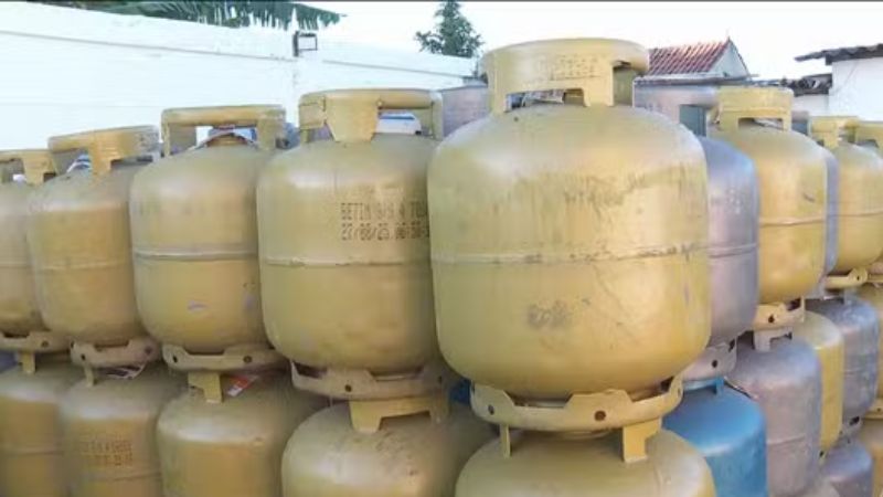 Programa Gás do Povo inicia recarga gratuita de botijões nesta segunda-feira (24)