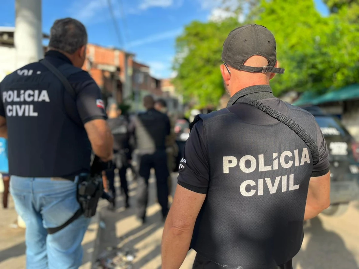 Diarista é presa em Porto Seguro após aplicar golpe que enganou 300 pessoas