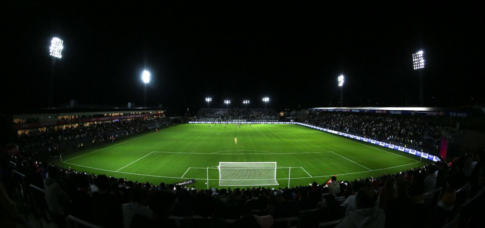 Vitória encara Bragantino fora de casa em duelo decisivo pela permanência na Série A