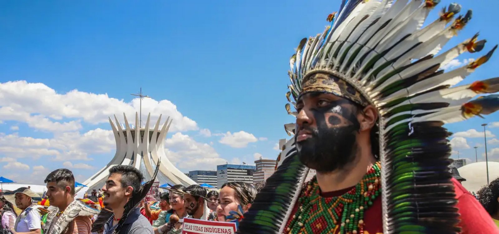 STF adia para 2026 julgamento sobre marco temporal após concluir sustentações orais