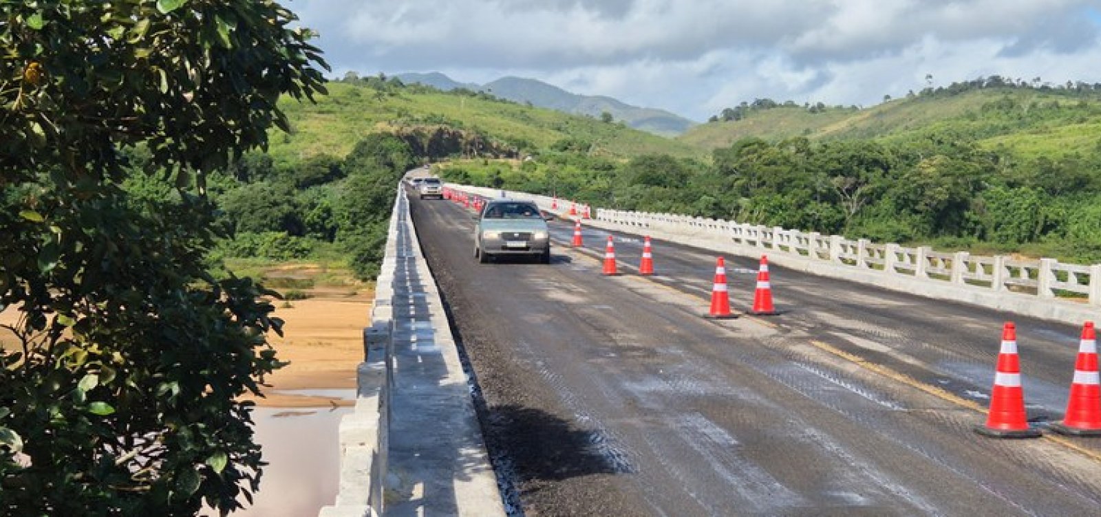 Governo Federal prevê liberação parcial da ponte sobre o Rio Jequitinhonha até 22 de dezembro