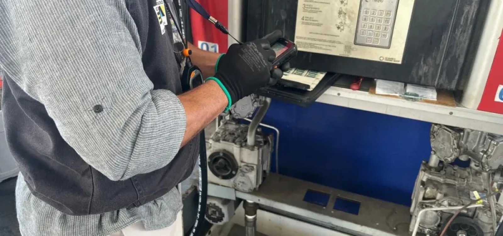 Fiscalização interdita bombas por irregularidades em postos de Salvador e Região Metropolitana