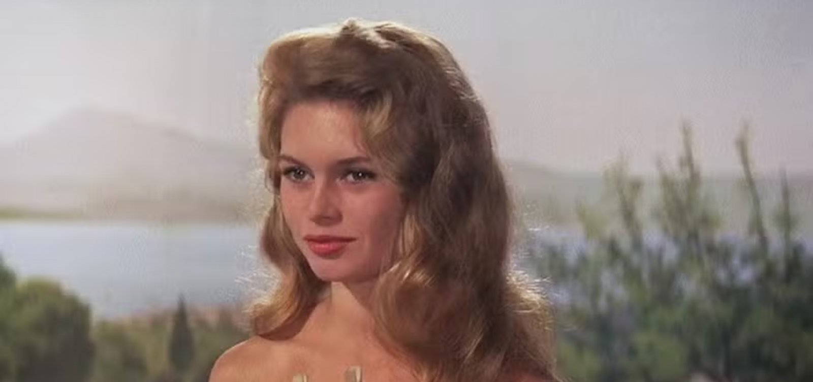 Brigitte Bardot, a mulher que transformou moda, comportamento e a ideia de feminilidade