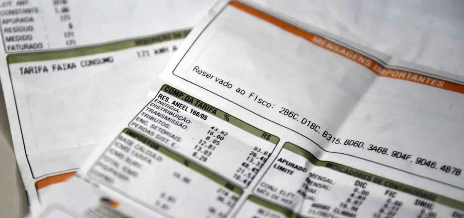 Desconto social na conta de luz passa a valer para famílias de baixa renda