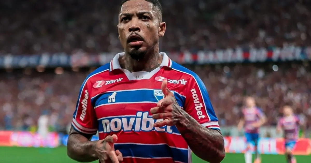 Marinho acerta retorno ao Vitória após uma década e deve ser anunciado como reforço