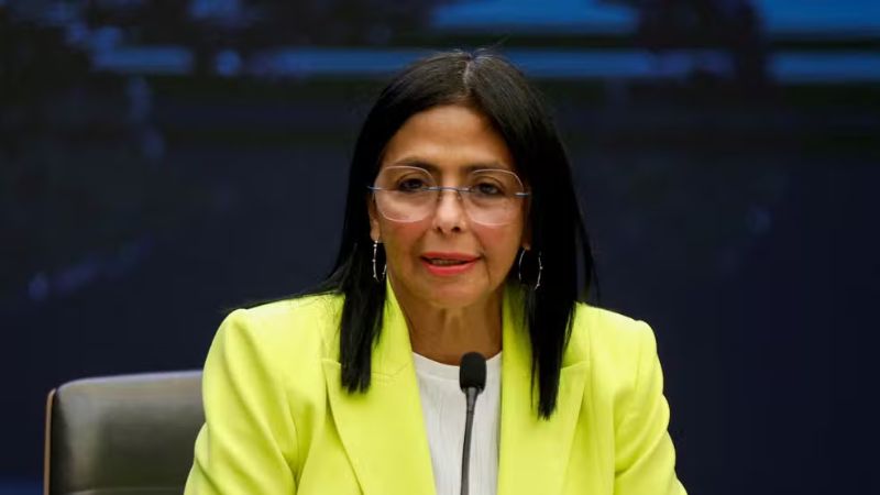 Venezuela sob Delcy Rodríguez: sinais contraditórios em regime tutelado pelos EUA