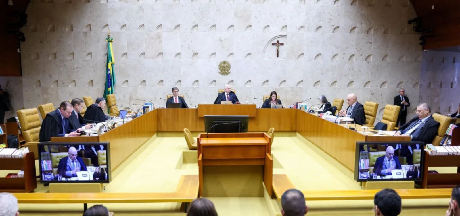 STF mantém aumento de pena para crimes contra a honra de agentes públicos