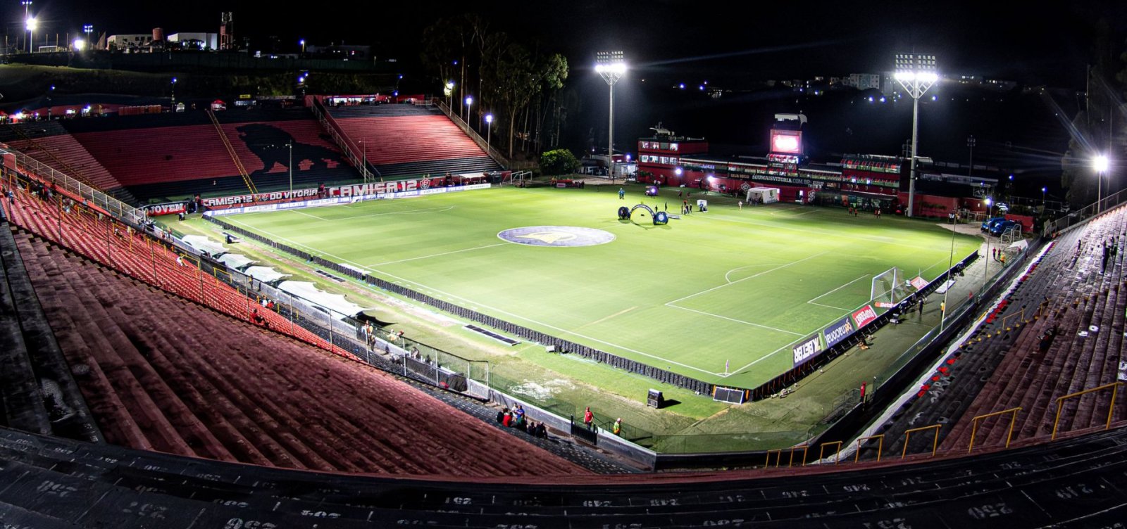 Vitória recebe o Flamengo no Barradão pela 3ª rodada do Brasileirão; veja onde assistir e as prováveis escalações