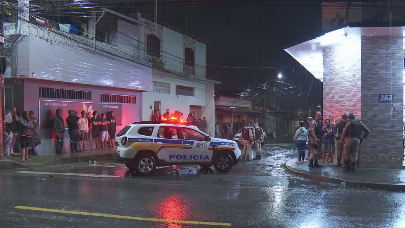 Adolescente é apreendido suspeito de triplo homicídio em padaria na Grande BH