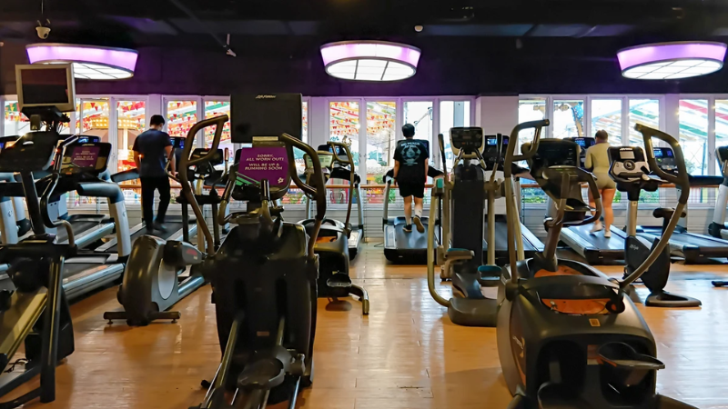 Academias de bairro rompem com Gympass e TotalPass e tendência cresce no Brasil