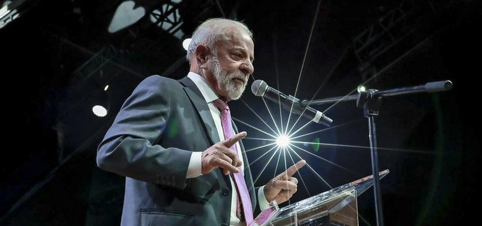 Lula prepara assinatura de decretos que regulamentam ECA Digital e ampliam proteção de menores na internet