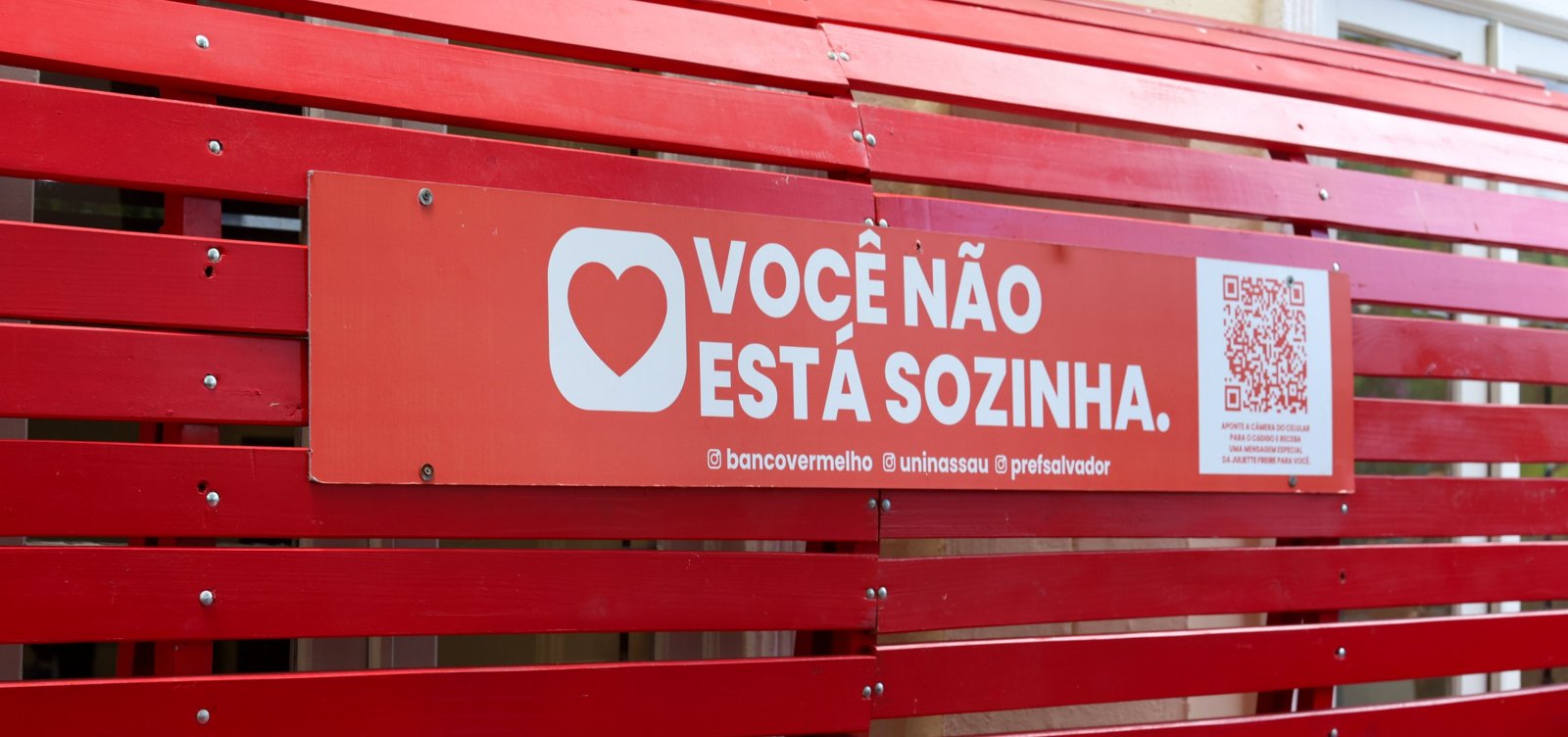 Feminicídio no Brasil: país registra uma vítima a cada seis horas, e Salvador recebe Banco Vermelho como alerta