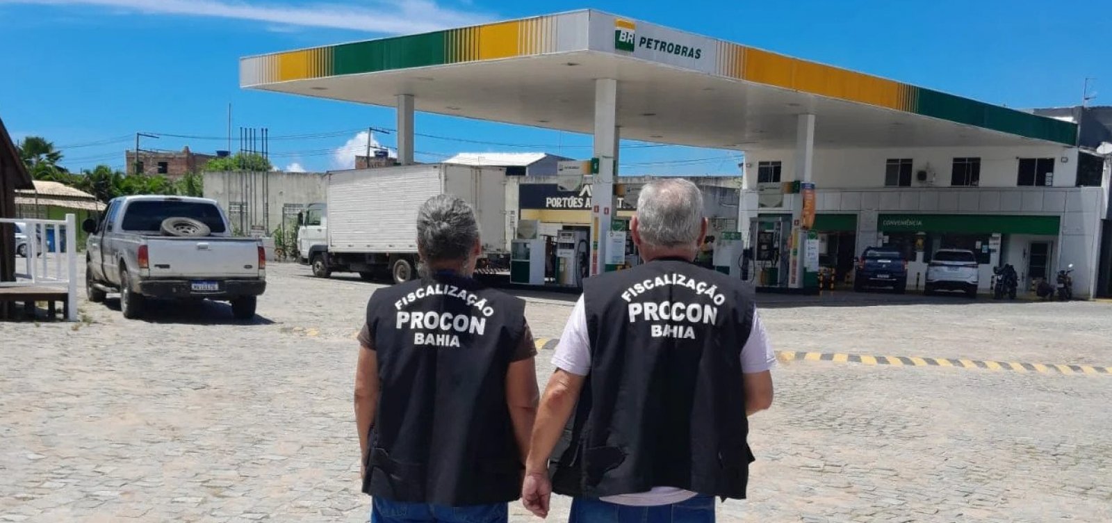 Procon-BA intensifica fiscalização e notifica distribuidoras por aumento no preço dos combustíveis