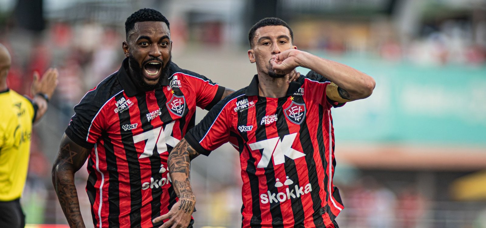 Vitória vence o CRB fora de casa em jogo movimentado e conquista primeiros pontos na Copa do Nordeste