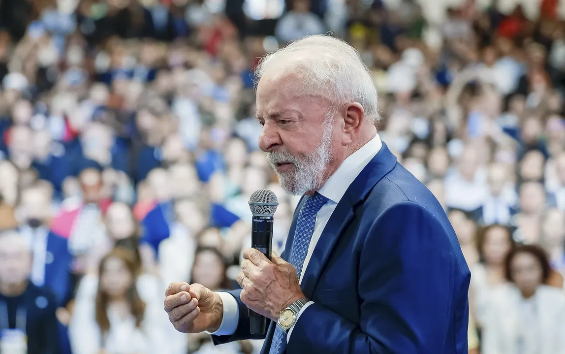 Lula agenda visita a Salvador para anunciar ampliação do metrô até o Campo Grande