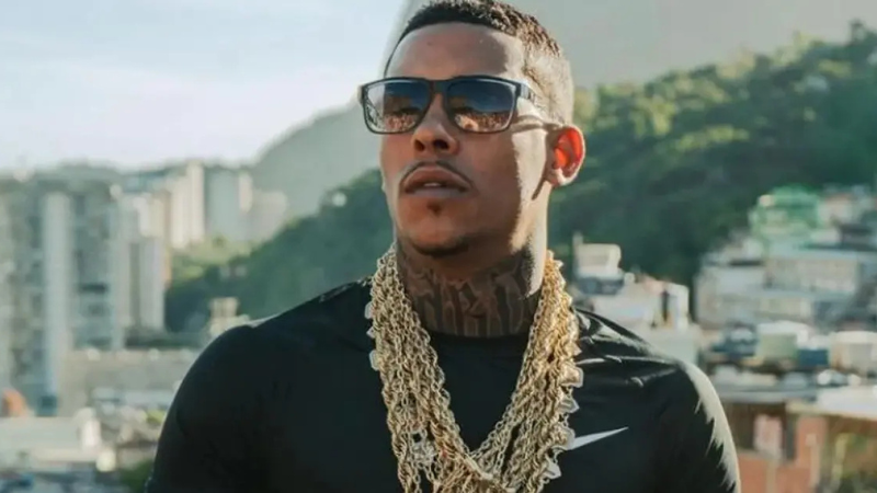 MC Poze do Rodo tem casa invadida no Rio, é feito refém e sofre prejuízo milionário